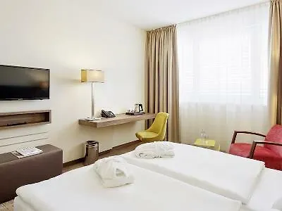 Austria Trend Doppio Hotel 4*